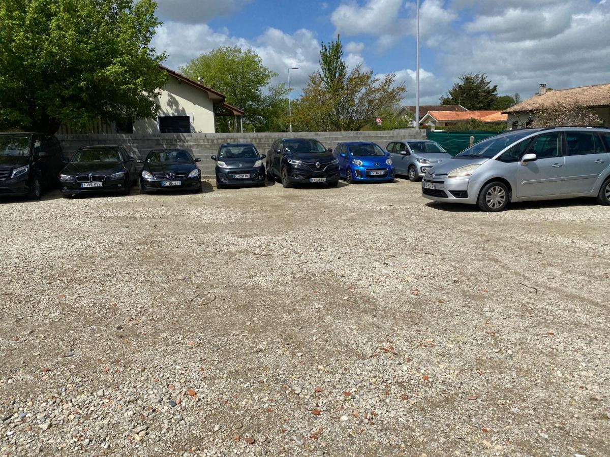 Maison Ok Riba Aeroport Merignac Panzió Kültér fotó